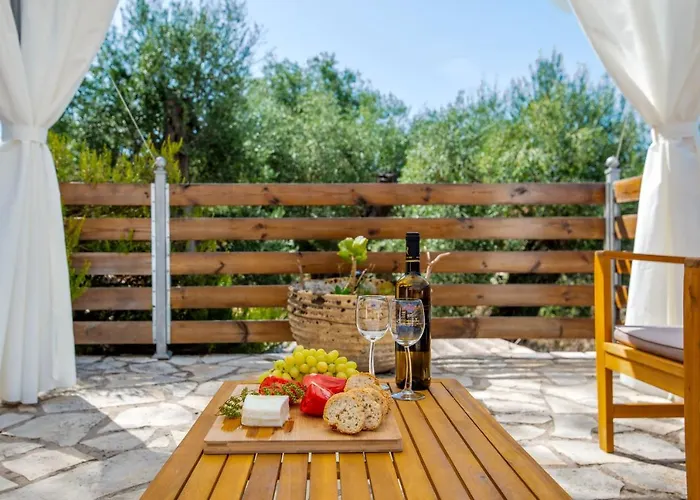 Ria Sweet Paxos Oziás